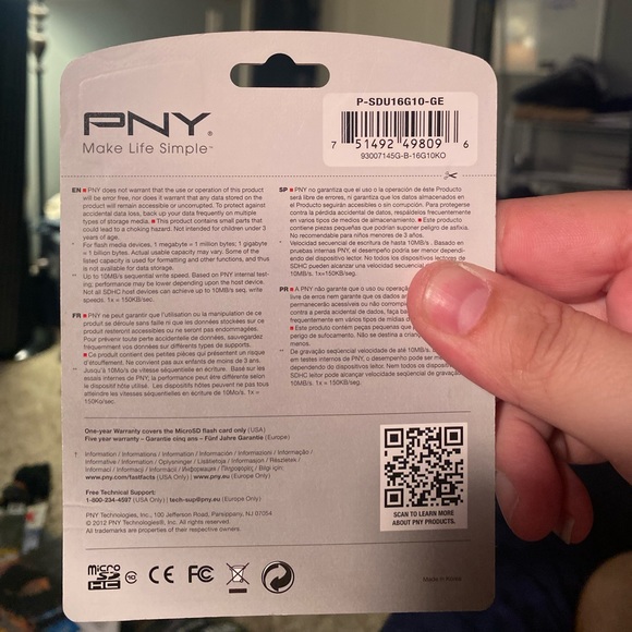 📹📸 NEW IN BOX📹📸PNY 16GB MicroSD - Picture 2 of 3